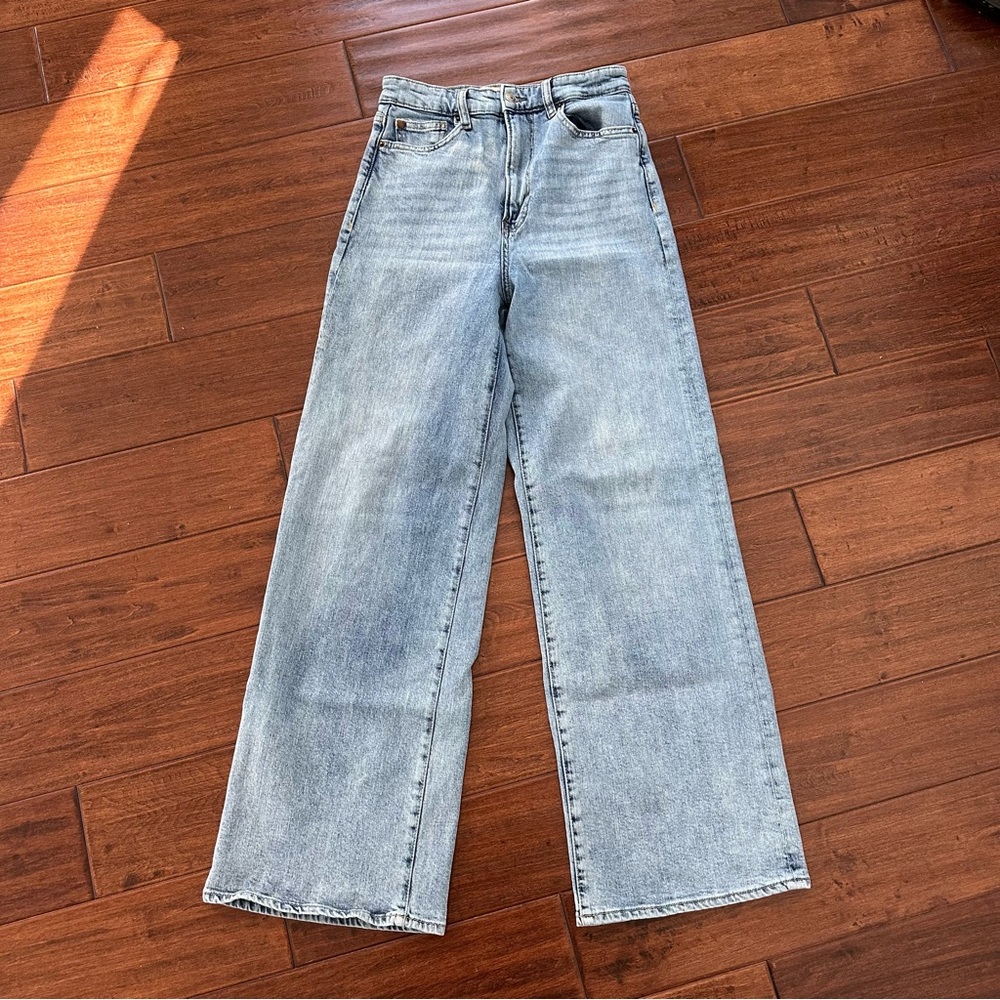 H&M 90s Retro Vibe Wide High Waist Jeans - Light Wash - Picture 3 of 7
